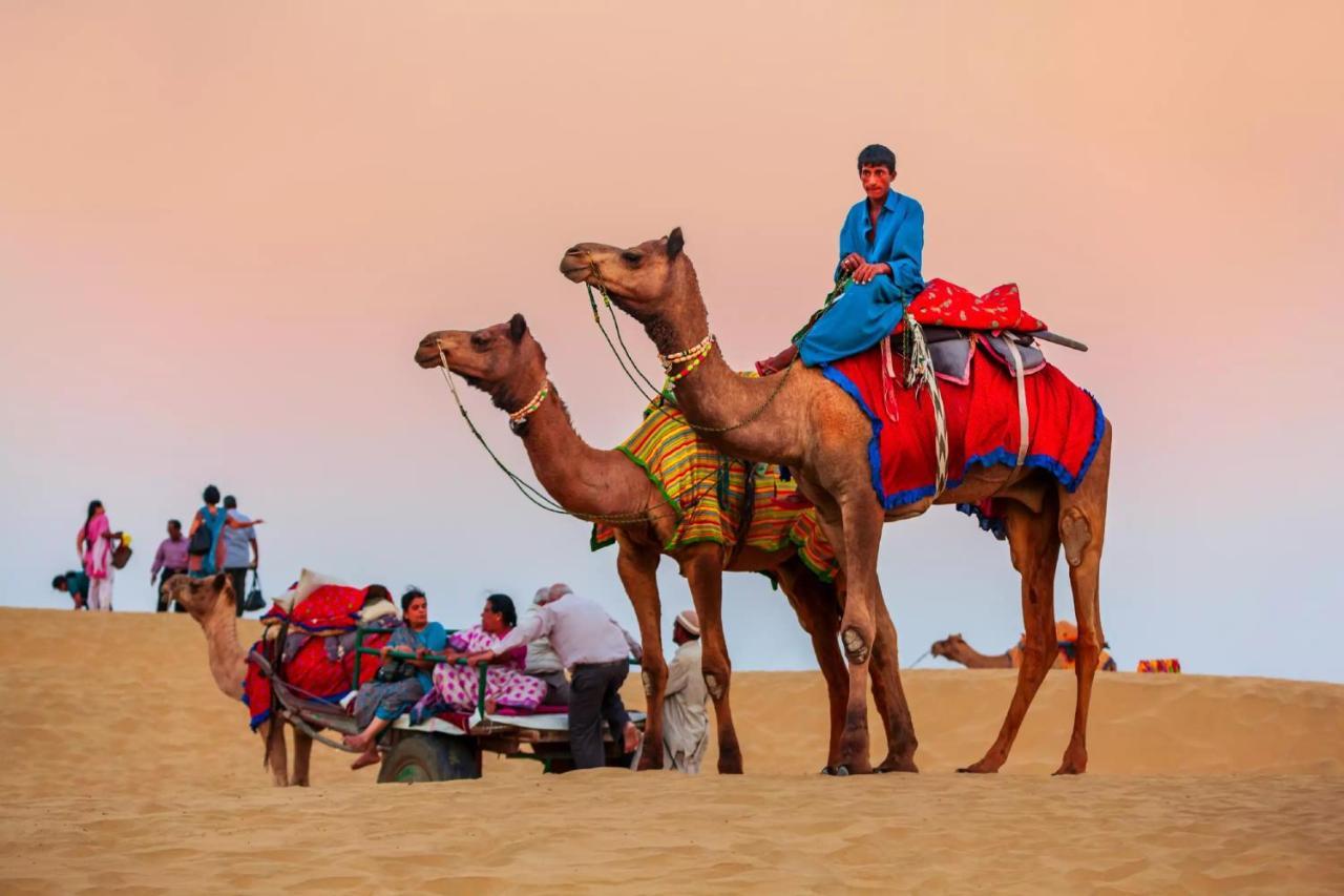 Ozaki Desert Camp 斋沙默尔 外观 照片
