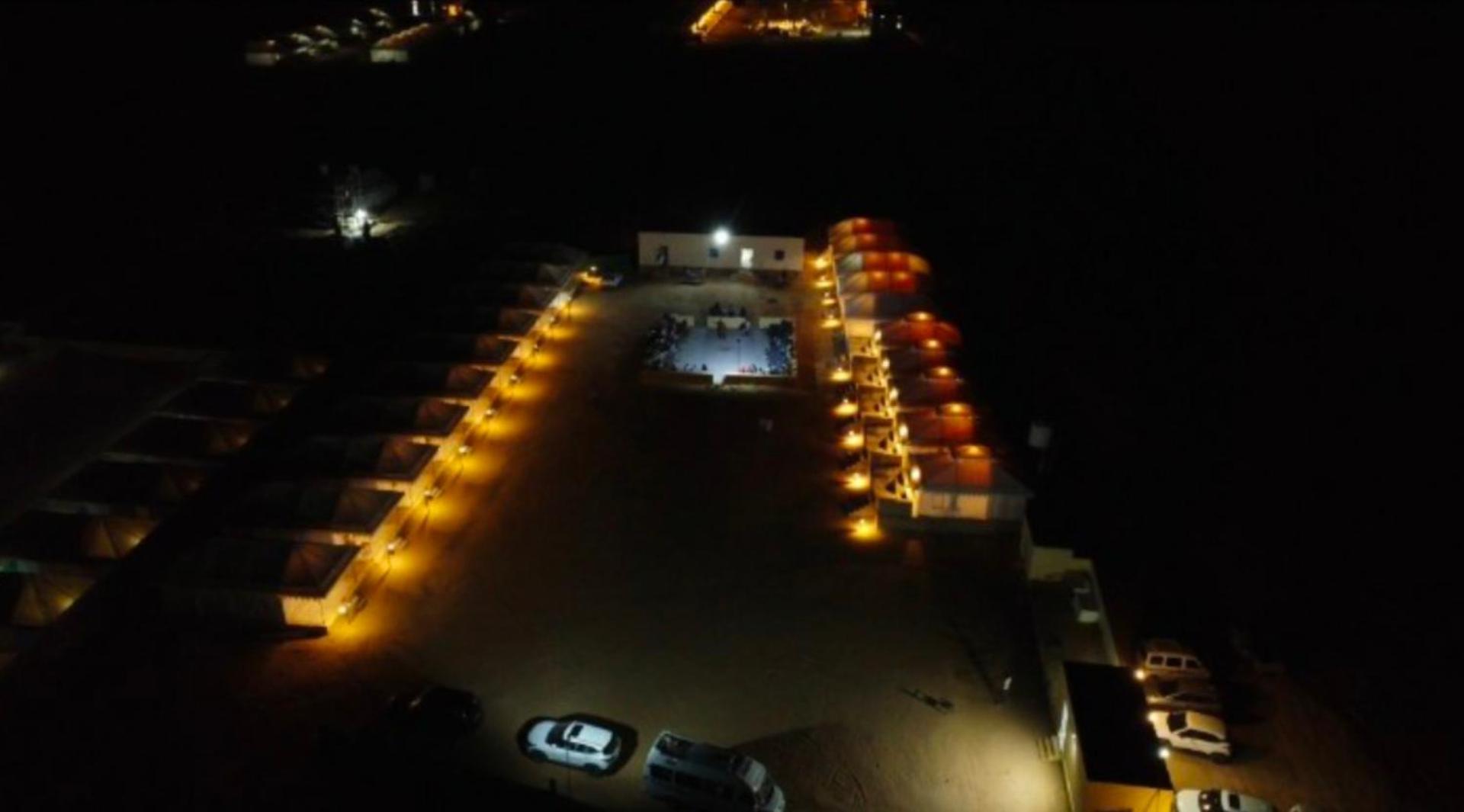 Ozaki Desert Camp 斋沙默尔 外观 照片